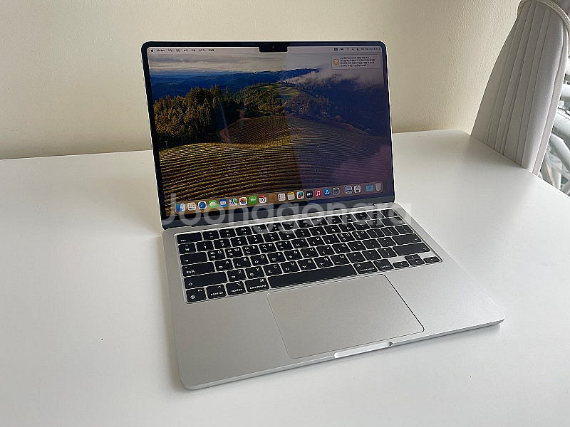 2024 맥북에어 13인치 M3 8코어 8GB 256G...--0