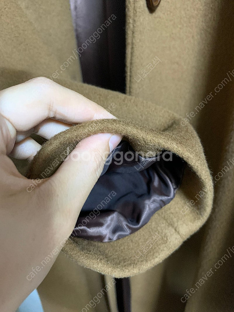 시엔느 캐시미어싱글코트 카멜색상 팝니다--9