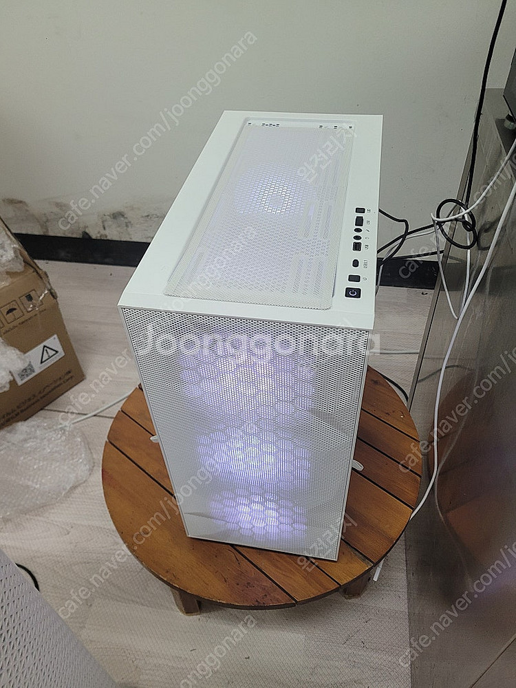 4090 본체 삽니다.--0