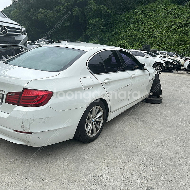 BMW 528i (F10) N52b30a 3.0 가솔린...--4