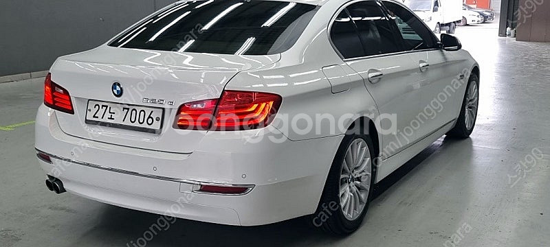 bmw 520d 화이트바디 화이트시트 조합 급매--0