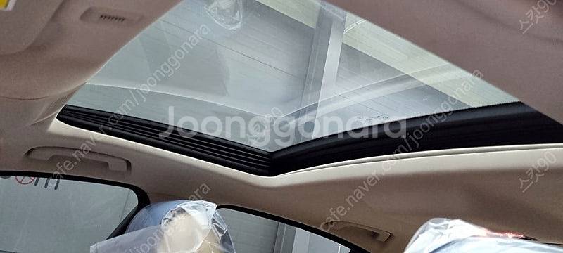bmw 520d 화이트바디 화이트시트 조합 급매--9