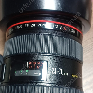 캐논24-70mm 1:2,8. 팝니다