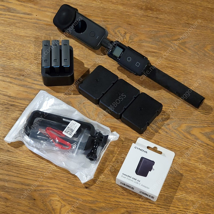 인스타360 x2 추가배터리3개 리모컨 등 일괄로만--2