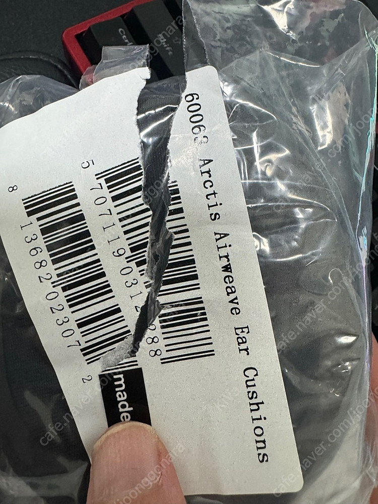 스틸시리즈 Arctis AirWeave Cushions 이어쿠션 팝니다.--1