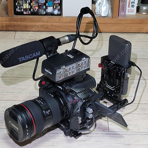 R5 C, Tascam CA-XLR 2d 외 기타물품들 판매합니다