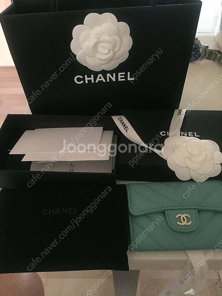 [정품]샤넬 쉐브론 민트 새상품 카드지갑 판매합니다--0