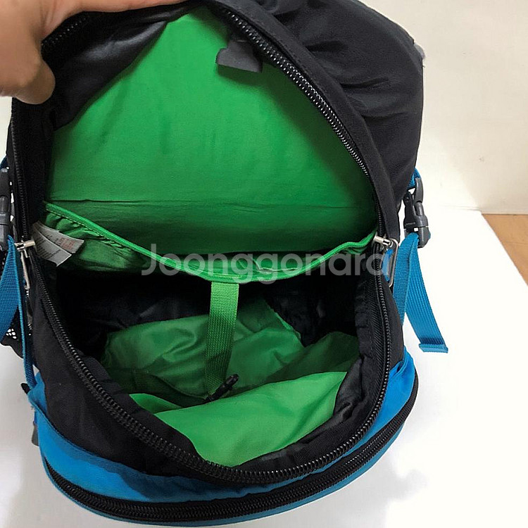 판매 노스페이스 등산배낭 33L--3
