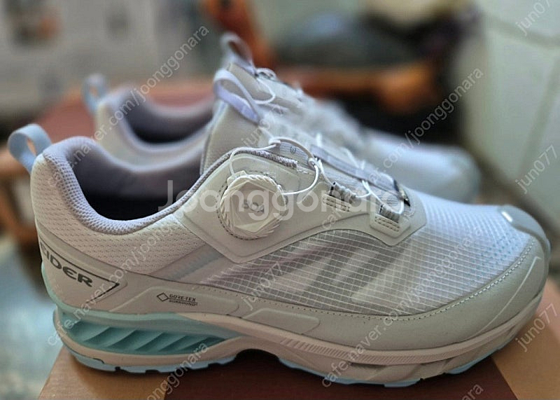 아이더 등산 트레킹화 팝니다. 택 그대로 새상품입니다 280--1