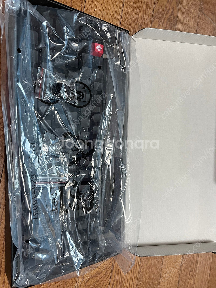 체리 MX3.0S TKL 저소음적축 키보드 팝니다--0
