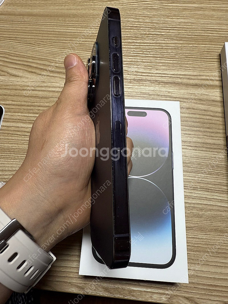 아이폰 14PRO 딥퍼플 256기가 팝니다--3