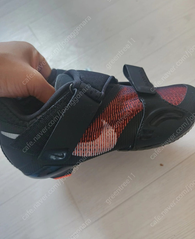 새신발)나이키 슈퍼랩 싸이클 메탈릭 실버 / CW2191-008 220사이즈, 230사이즈 새신발. 자전거신발 사이... 이미지