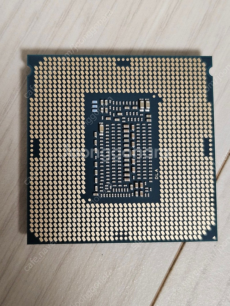 i7 9700k 택배비포함 15만원 팝니다--1