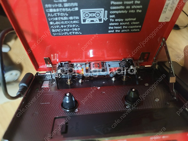 소니 워크맨 wm-702 레드 팝니다.--5