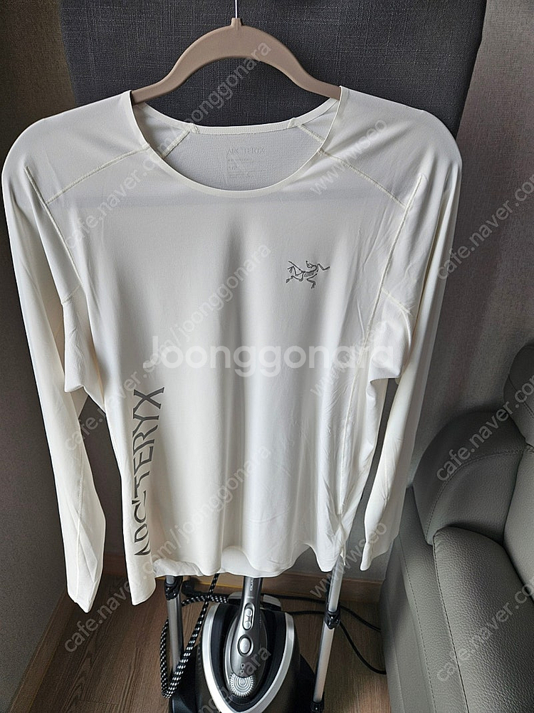 아크테릭스 24FW 노반 다운워드 로고 LS 맨--2