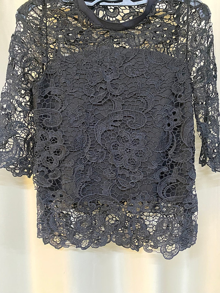 자라 레이스 블라우스 이미지