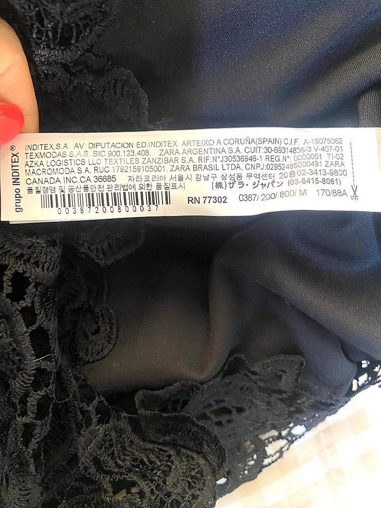 자라 레이스 블라우스 이미지