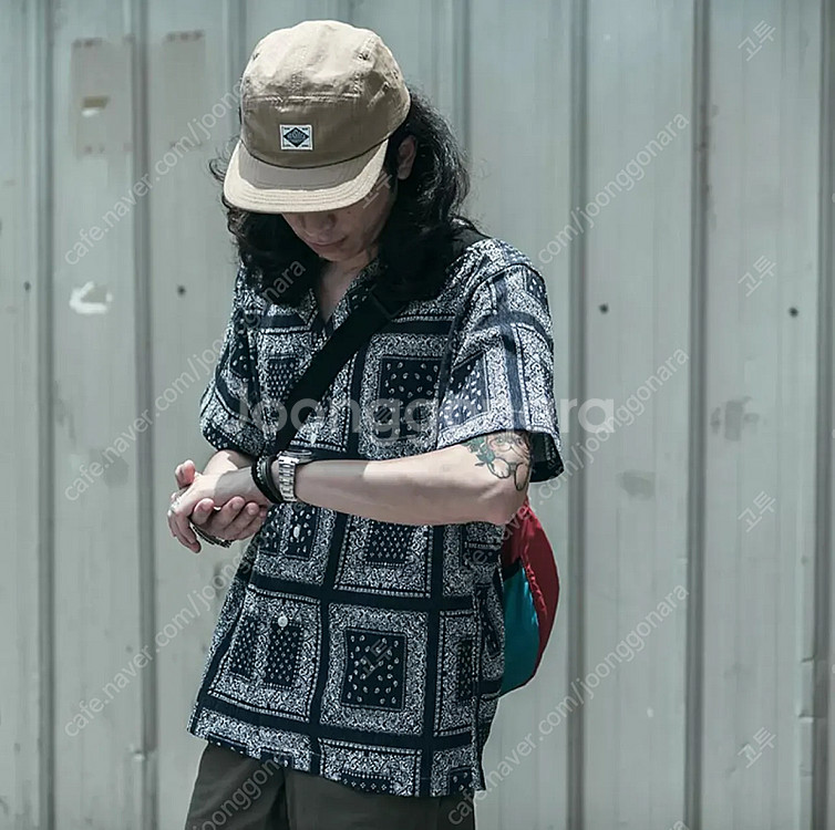 논스탁(Non Stock) 반다나 패턴 캠프 셔츠 XX...--5