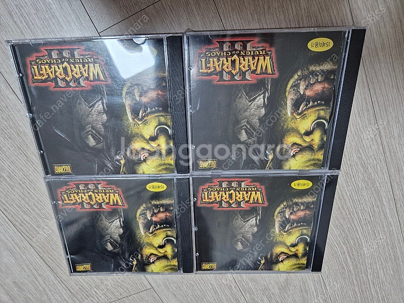 워크래프트3게임시디 4장 개봉품1 미개봉품3개 팝니다.--0
