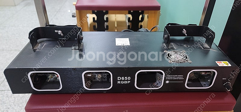 D650RGBP 4구 레이저조명 판매해요~--1