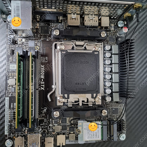 asrock deskmini x600 black 에즈윈 팝니다