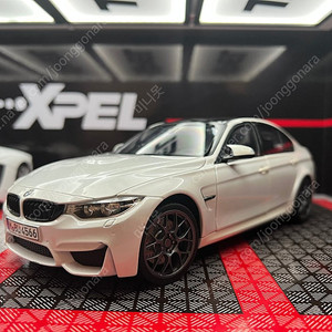 1:18 파라곤 M3