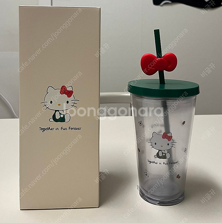 새제품 헬로키티 스타벅스 콜라보 콜드컵 473ml (국...--2