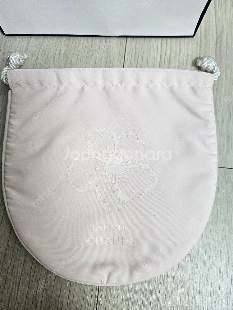 정품) 새상품 샤넬 핑크 복조리 파우치 (코스메틱)--1