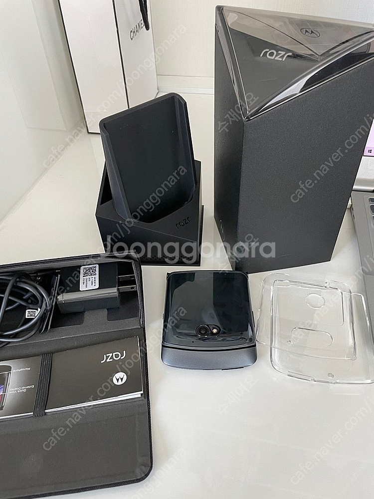모토로라 레이저 2020 5g 판매합니다--0