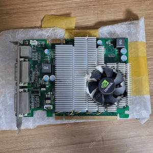 엔비디아 GeForce 9500GT 그래픽카드