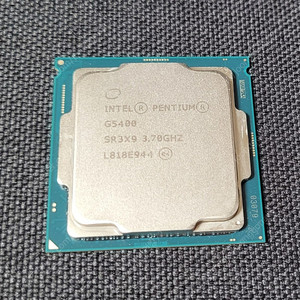 펜티엄 골드 G5400 CPU 판매합니다 (택포)