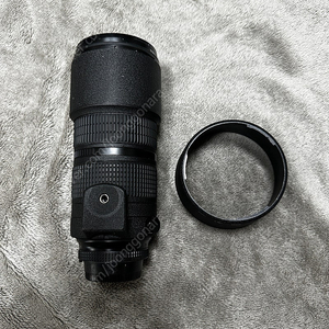 니콘 AF 80-200 1:2.8D