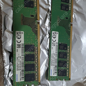 램 삼성 ddr4-3200 8g 2개, ddr4 2666 8g 1개 팝니다