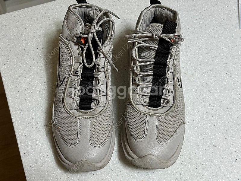 (택포) 운동화 나이키 에어맥스 액시드 미드 (270/275) 4만--2