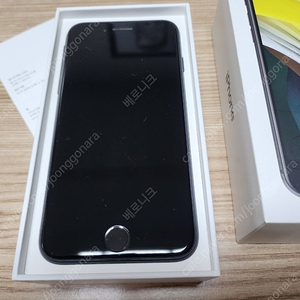 아이폰 se2 256GB Black