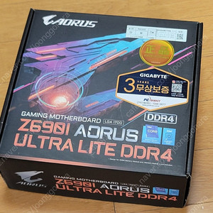 기가바이트 Z690i Aorus Ultra Lite D4 메인보드