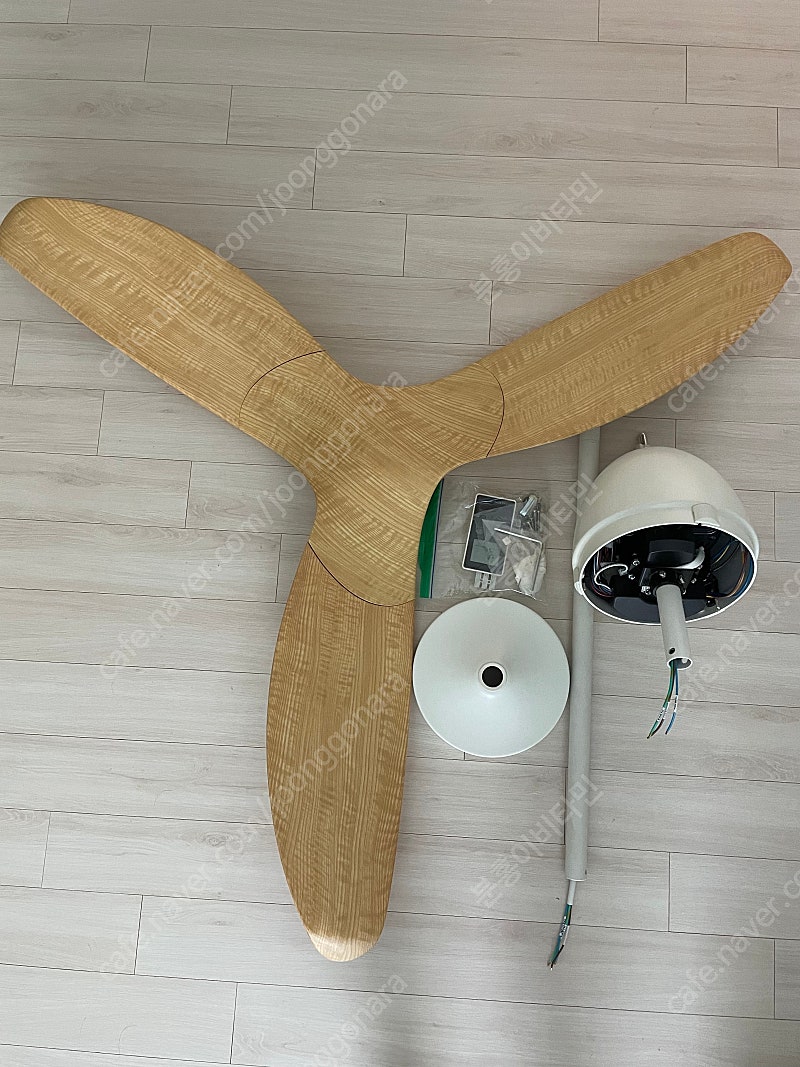 에어라트론 실링팬 AE3+50 라이트우드 | 중고나라 - 안심되는 중고거래