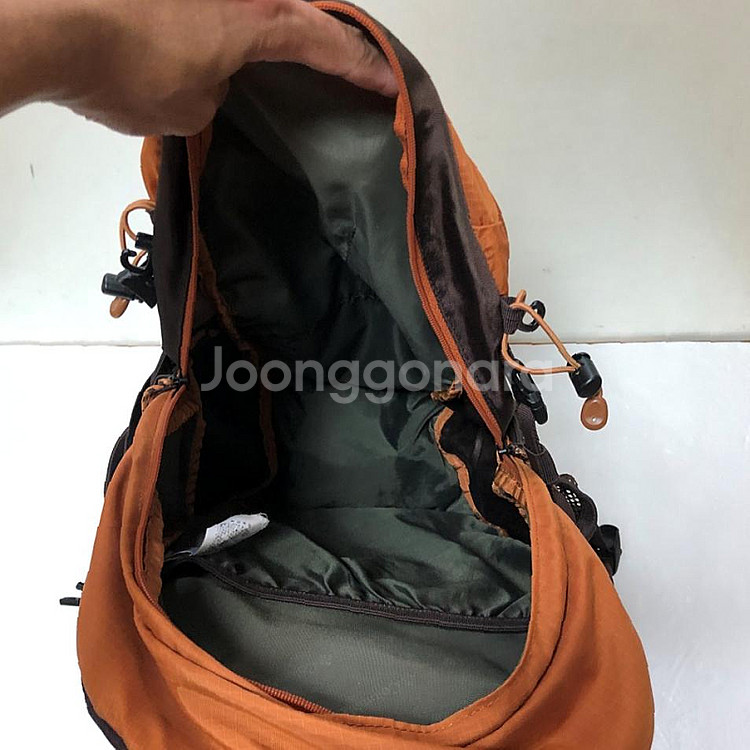컬럼비아 등산배낭 23L 상태좋음--5