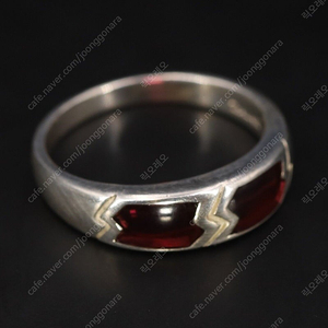 CNA red glass silver ring (8)