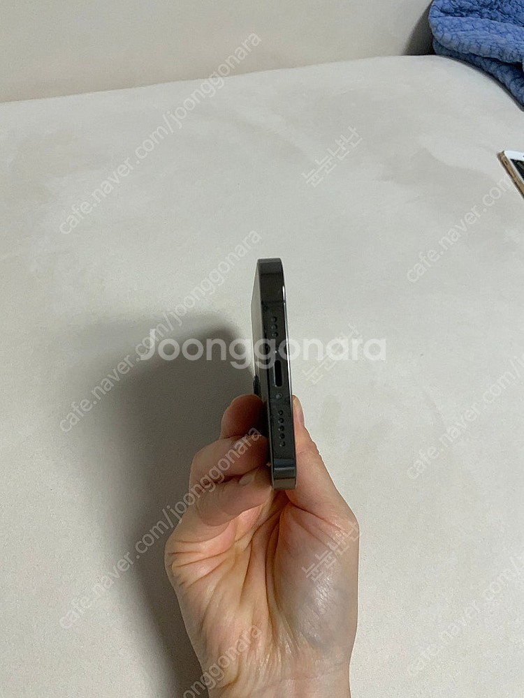 아이폰12프로 256기가 그래파이트--4