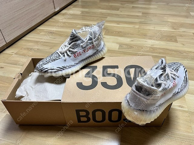[270] 아디다스 이지부스트 350 V2 지브라--2