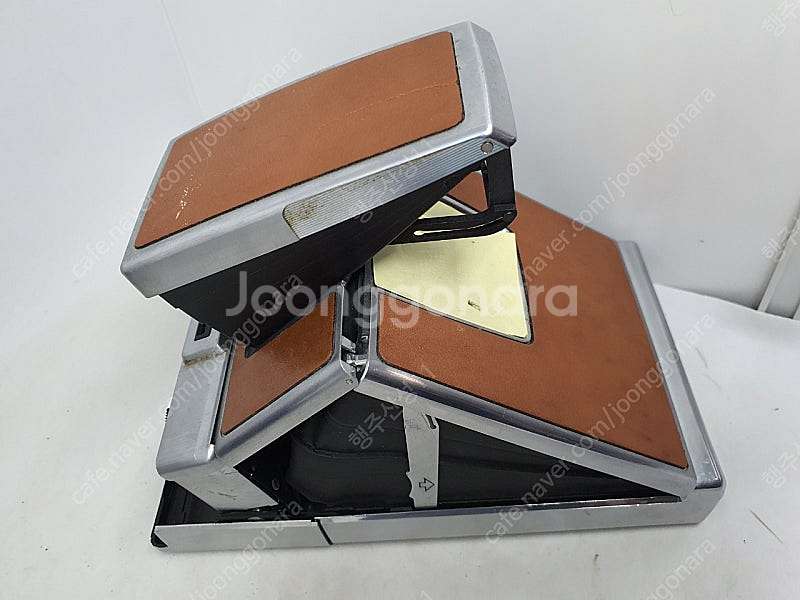 폴라로이드 SX-70--1
