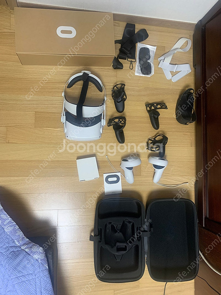 오큘레스 퀘스트 2 (256gb) + 악세사리 + 유료...--0