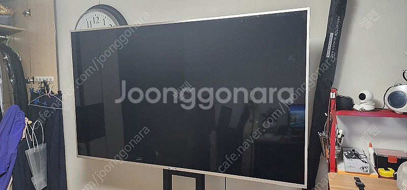 Polaroid TV 75인치--1