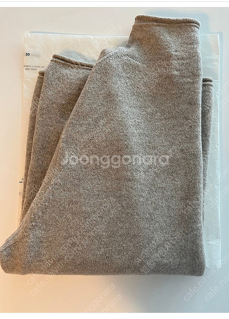 얼바닉30 Calm cashmere knit 미착용--1