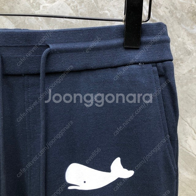 톰브라운 사선 고래 쇼츠 밴딩 반바지 2칼라--7