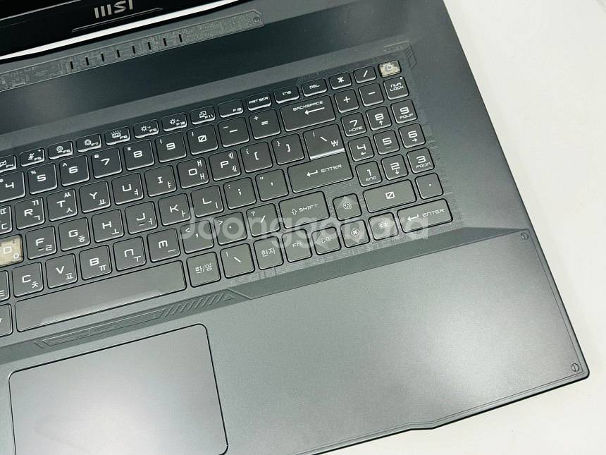 MSI Sword GF76 B13VFK i7/RTX40...--1