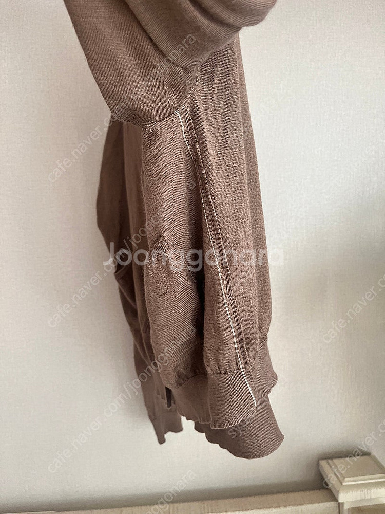 더캐시미어 실크 컨트라스트 스티치 니트 가디건--5