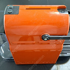 (안양평촌) 네스프레소 이니시아 XN1005 레드 팝니다.