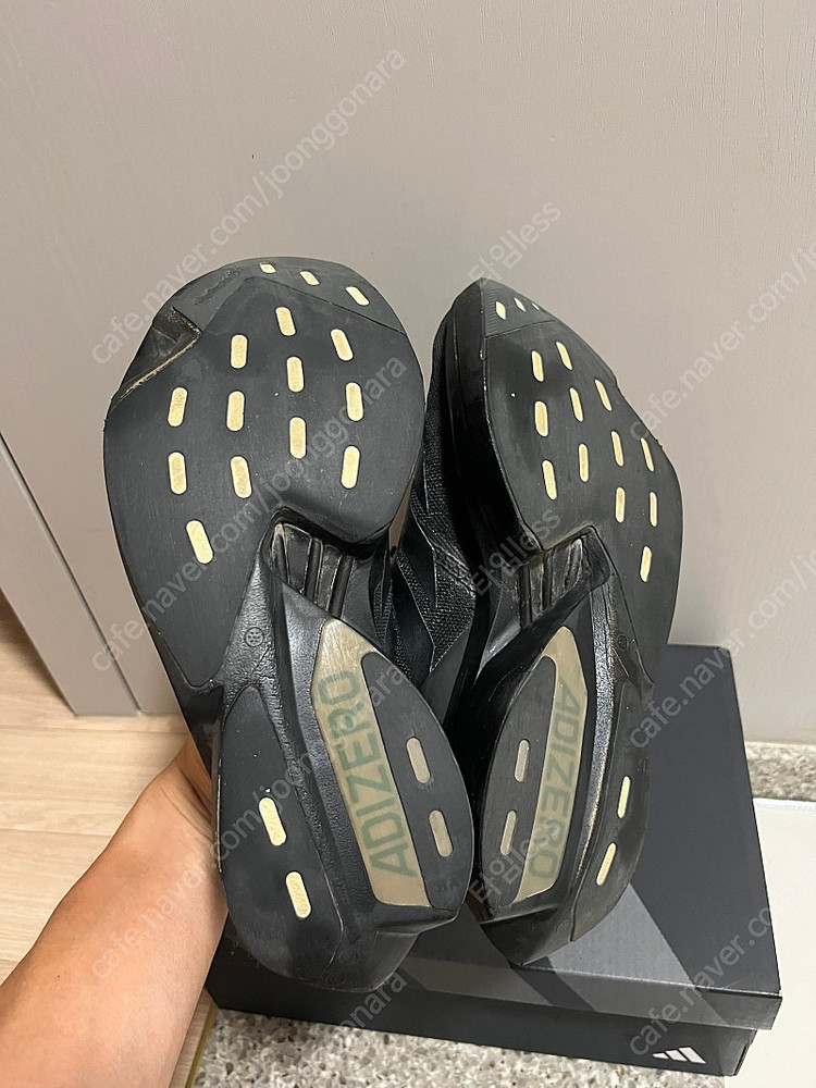 아디다스 프로3 베를린에디션 판매합니다--3